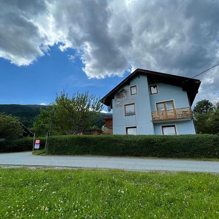 Haus Schwarzenbach Weissbriach Exterior foto